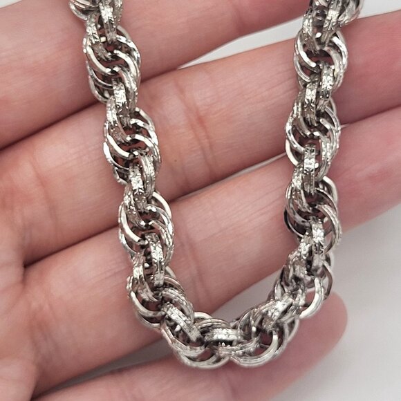 VTG Monet Silver Necklace Suzette #4721 with tag - Picture 3 of 9